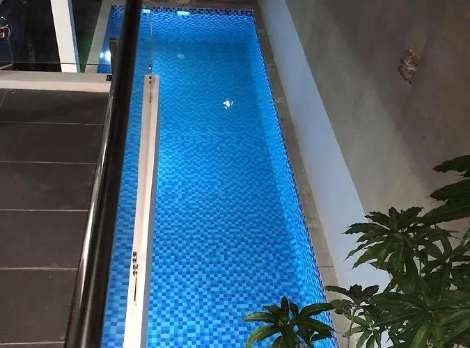 Nhà nghỉ Pho Bien